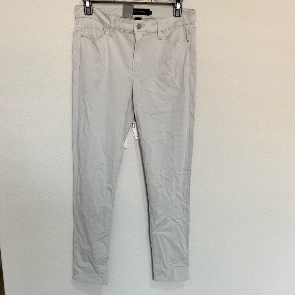 Calvin Klein Jeans Midrise Skinny Sateen Soft Pants Light Gray Captivate Size 12 - Picture 2 of 8